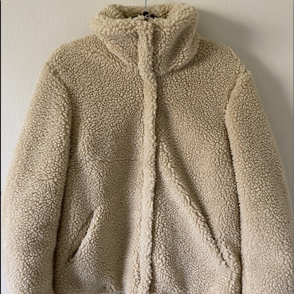 H&M Teddy Jacket - Picture 2 of 3